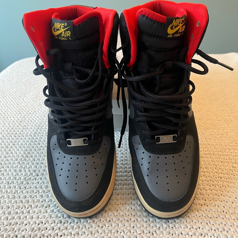 Great Condition Men’s Nike Air Force 1 Mid ‘07